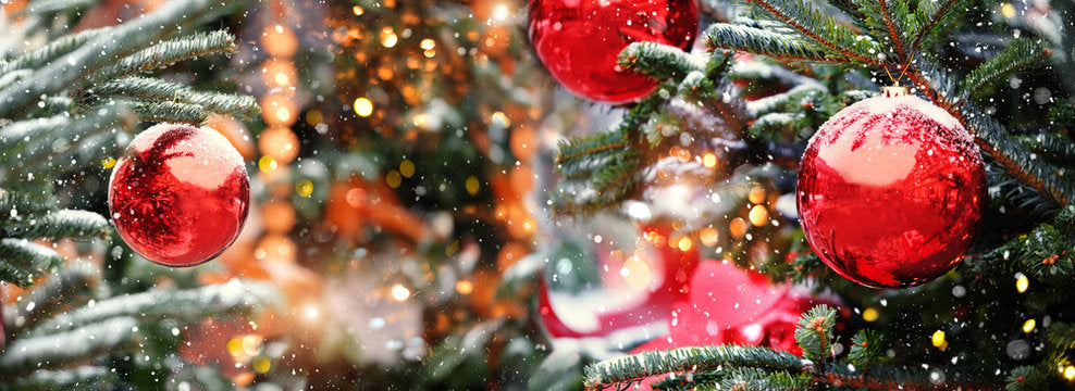 Christmas Wholesale UK: Stock Up Early, Sell Through Strong